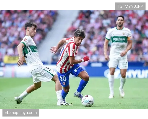 球队战术演变显著提升竞技表现与球员默契，成赛场制胜关键