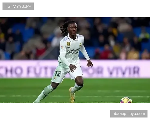 卡马文加展现顶级比赛阅读能力,助皇马逆转取胜表现抢眼 卡马文加展现顶级比赛阅读能力,助皇马逆转取胜表现抢眼