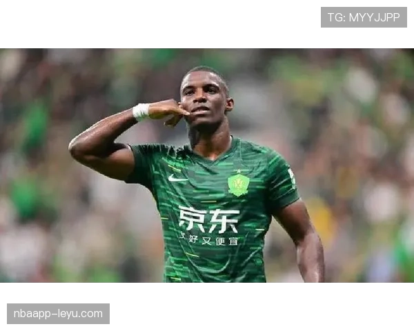 北京国安归化政策遇阻,新挑战倒逼球队调整策略提升竞争力 北京国安归化政策遇阻,新挑战倒逼球队调整策略提升竞争力