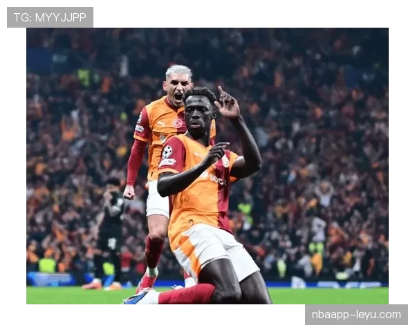 加拉塔萨雷状态火热稳居联赛前列,争冠前景备受瞩目 加拉塔萨雷状态火热稳居联赛前列,争冠前景备受瞩目