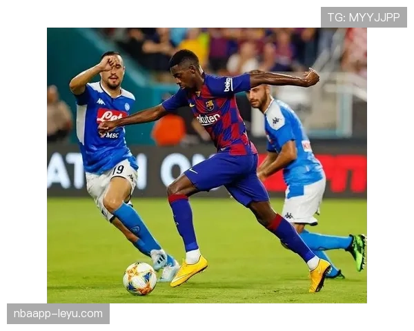 拉菲尼亚vs登贝莱 右边锋之争战术适配与效率差距在哪